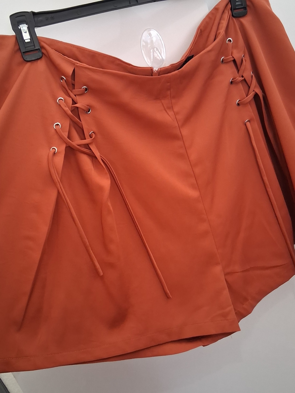 Boohoo Women's Rust Lace-Up High Waist Short Size 18 - Picture 3 of 10